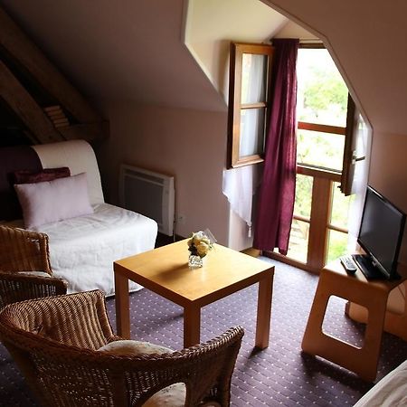 Le Clos De Chatres Oisly Room photo