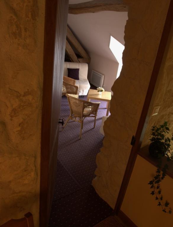Le Clos De Chatres Oisly Room photo