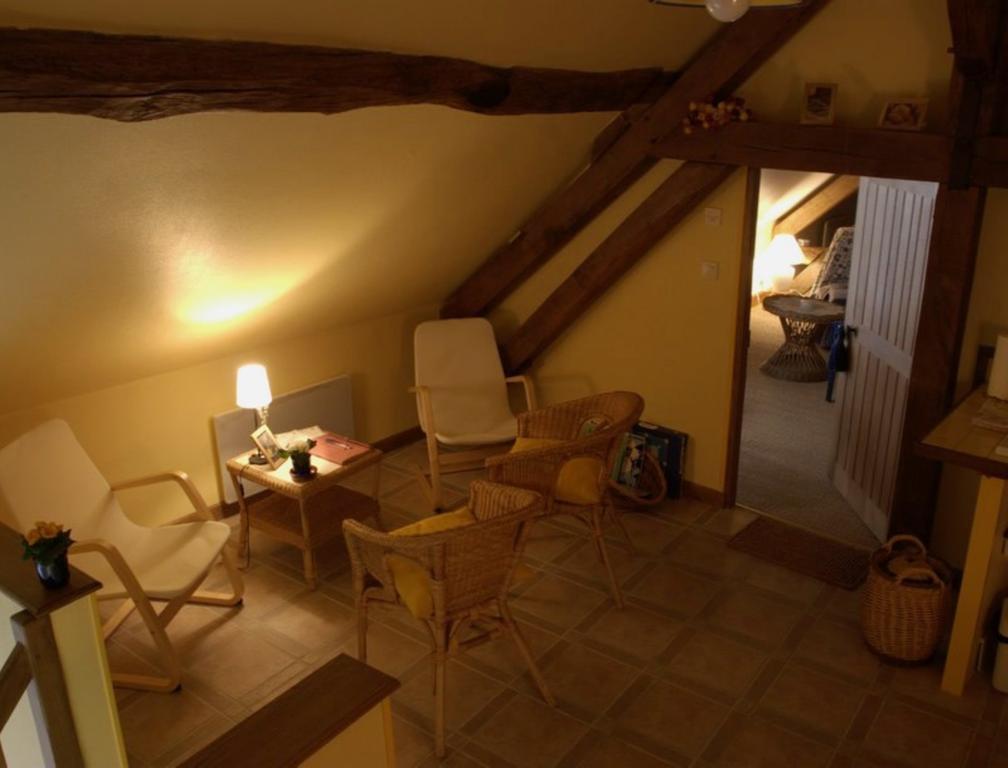 Le Clos De Chatres Oisly Room photo